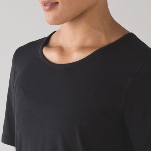 Lululemon Love Tee Crew II - Picture 3 of 8